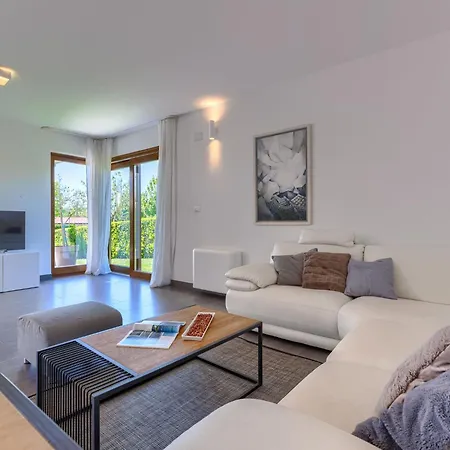 Terra Grigia By Interhome