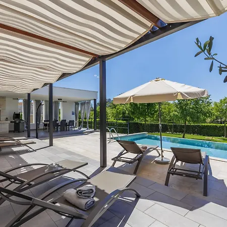 Villa Terra Grigia By Interhome