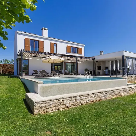 Villa Terra Grigia By Interhome